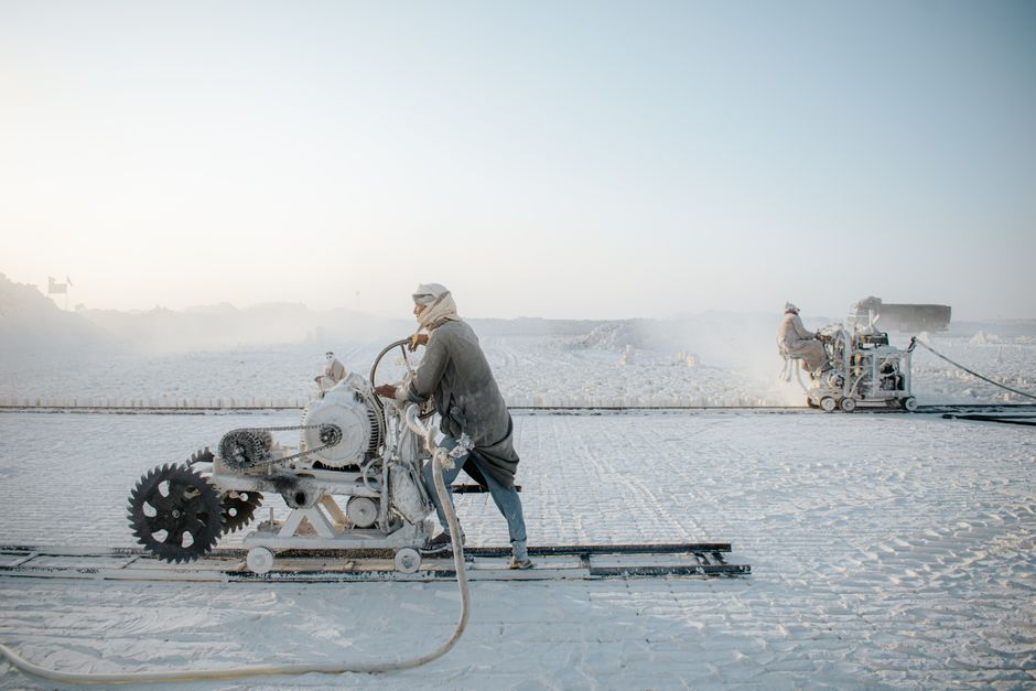 Unmask the Quarry: How Lung Disease Becomes Your Silent Work Injury (And Why You Should Care)